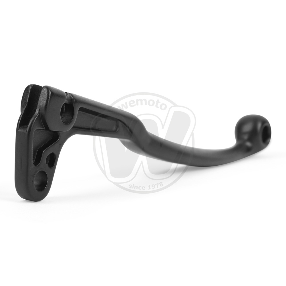 0EV7578_ad8516 two.jpg